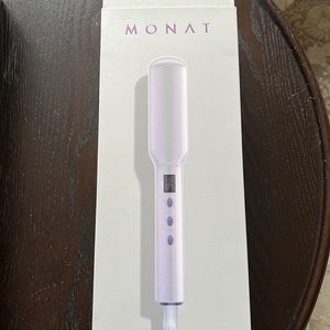 Monat Volumizer Tool- Brand new in package, never used